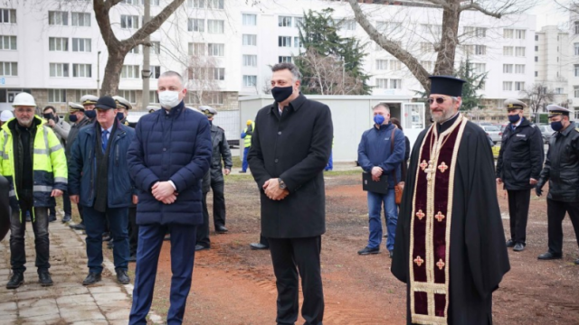 Започна изграждането на тренировъчен басейн във Военноморското училище